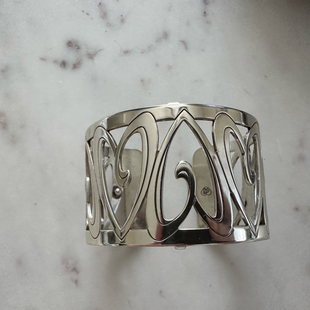 Brighton Christo Prague Heart Cutout Silver Bangle Bracelet - Picture 2 of 5